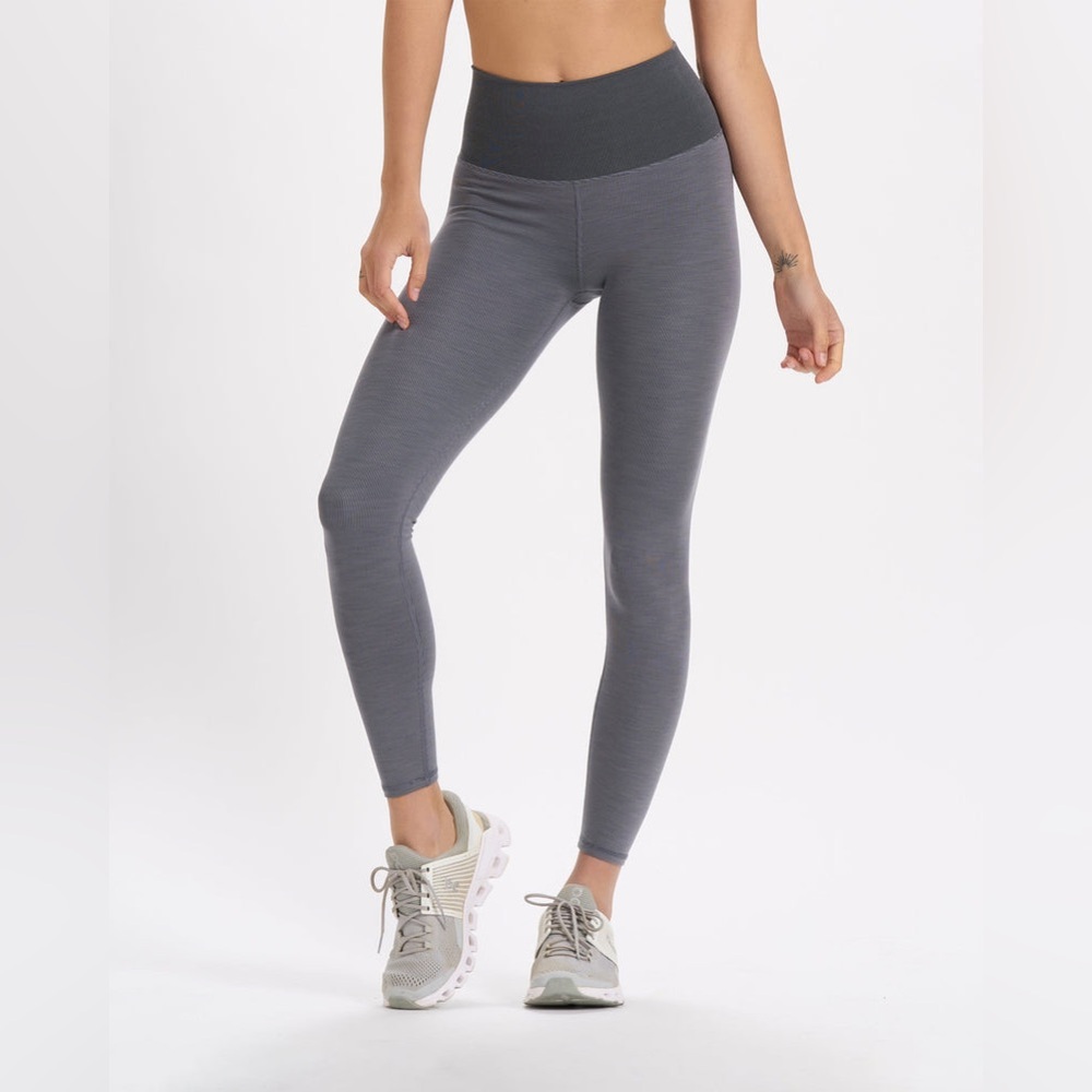LUX RIB STUDIO LEGGING HEATHER GREY - VUORI